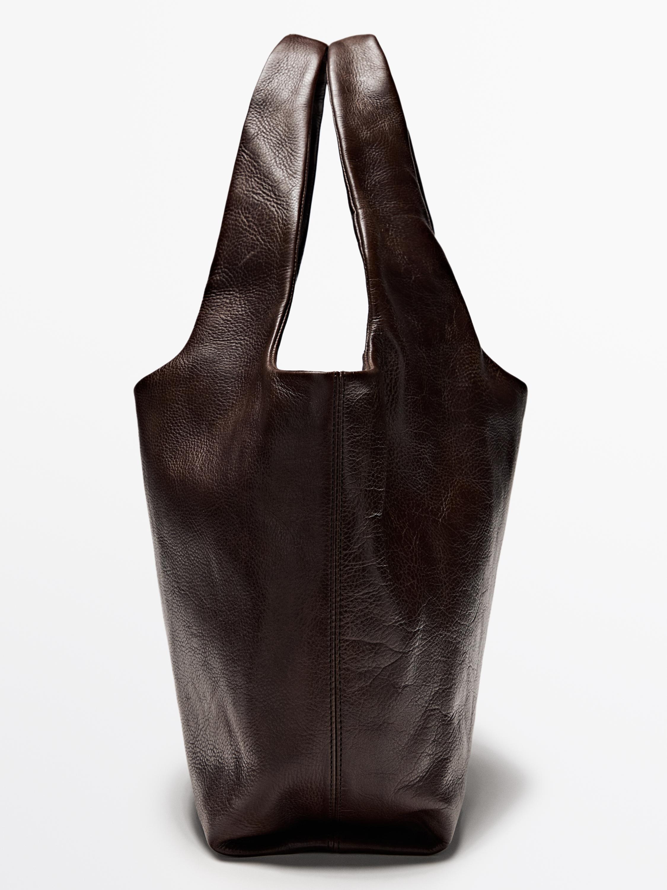 Sac moyen format en cuir nappa